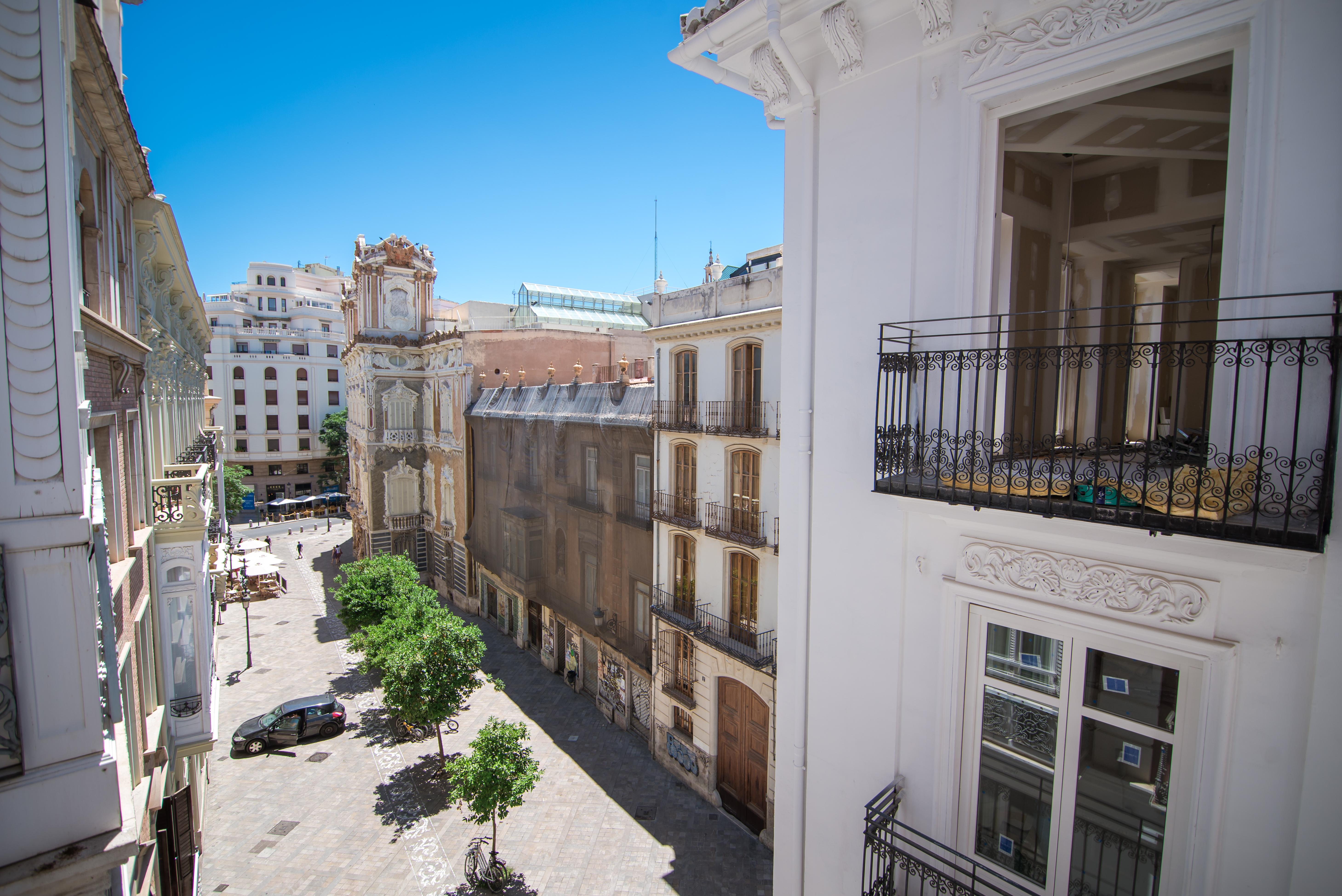 Petit Palace Plaza De La Reina Valencia Bagian luar foto